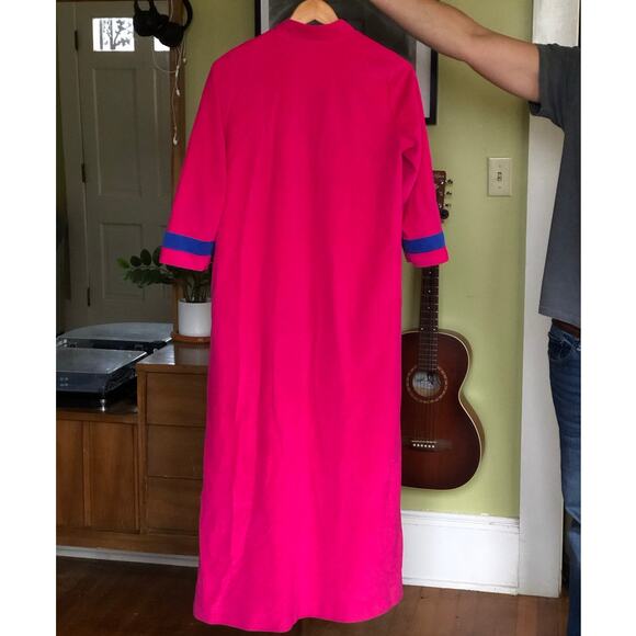 VTG Vanity Fair Fuchsia Velour Zip-Front Housecoat Robe S Mod Navy Racing Stripe - Picture 2 of 11